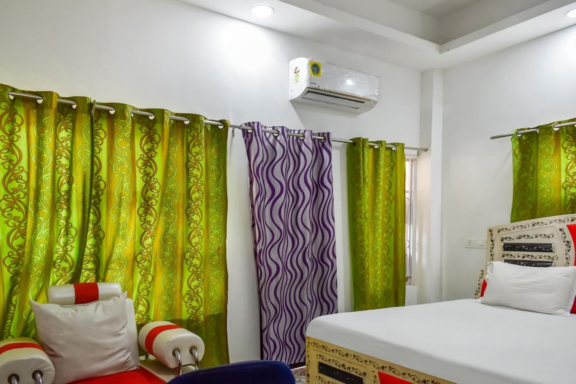 Super Hotel O Pradhan Nagar Siliguri Buitenkant foto